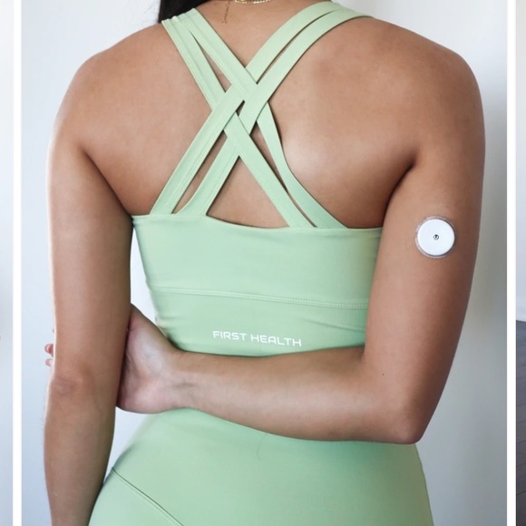 First health apparel lime green set - Picture 2 of 5